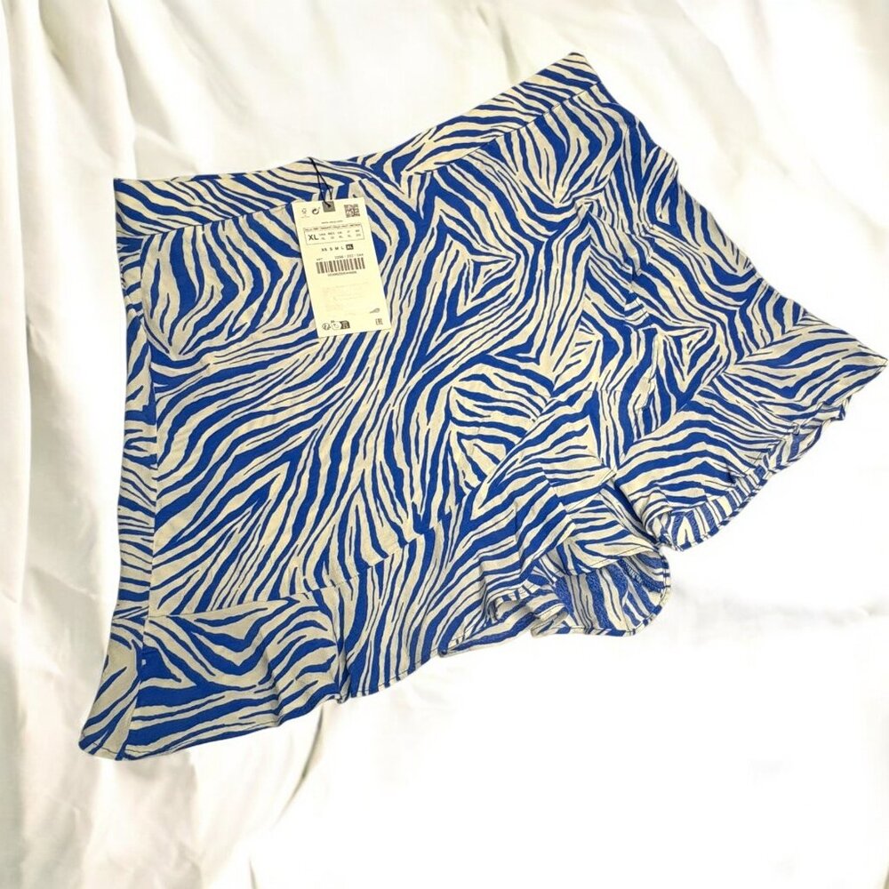 ZARA Blue White Tiger Stripe Viscose Flowy Ruffle‎ Skort